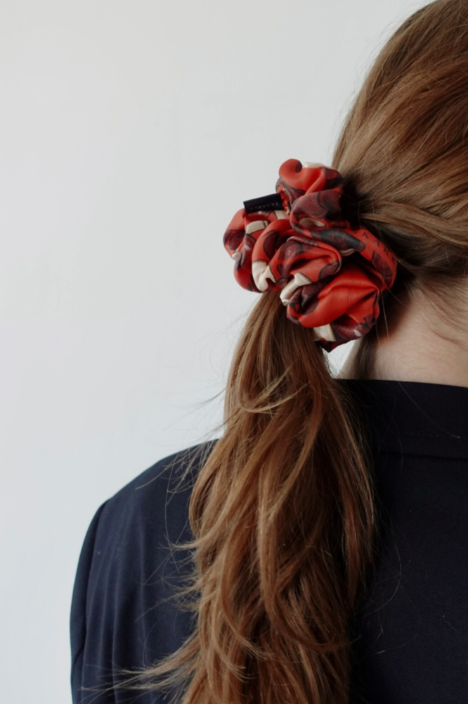 NOTE & EVENING Silk Set: Long Twilly Scarf & Mid-Size Scrunchie