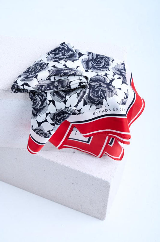 SKARELE Vintage 009 scarf, 87x87cm