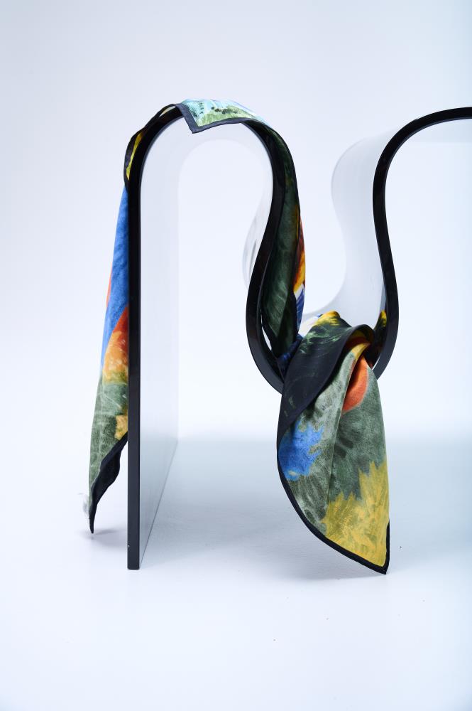 SKARELE Vintage 040 scarf, 86x88,5cm