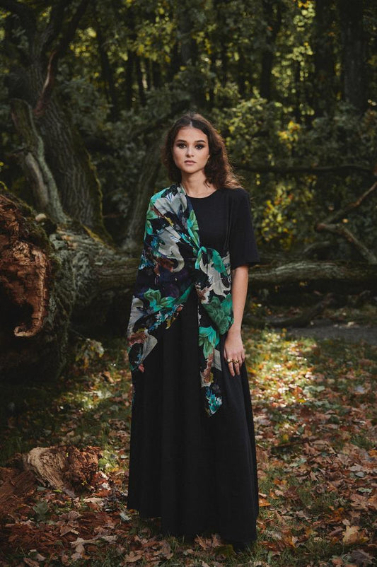 SKARELE OASIS tropical green and black silk SCARF, 140x140cm