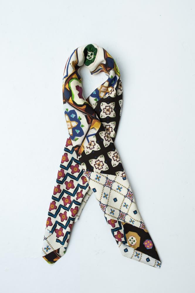 Multicolor geometric print viscose scarf  with mosaic pattern