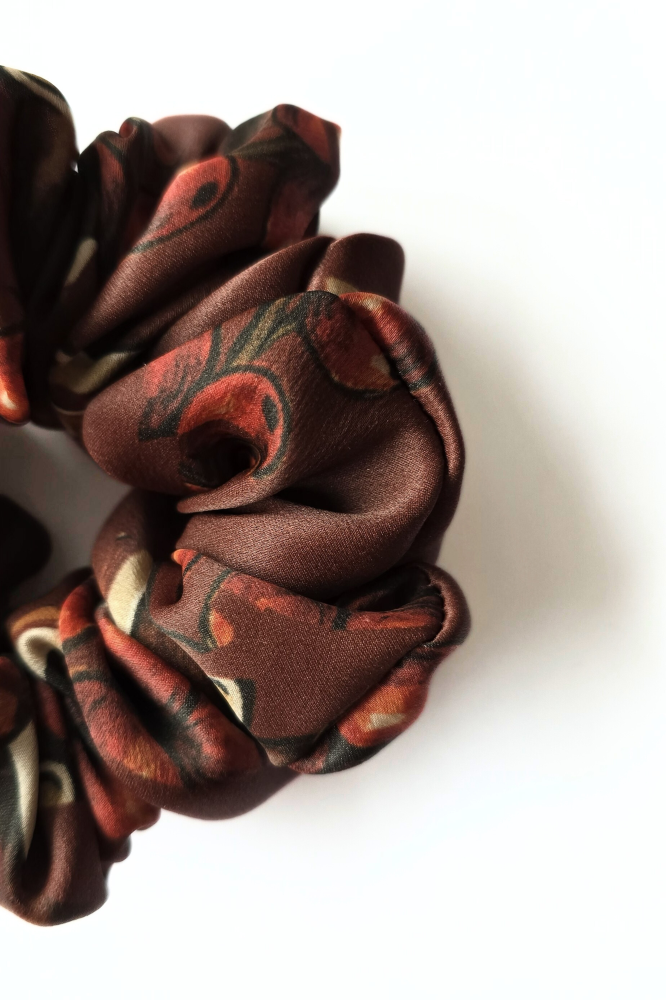 SKARELE MORNING Rich Bordeaux silk SCRUNCHIE, 12x5cm